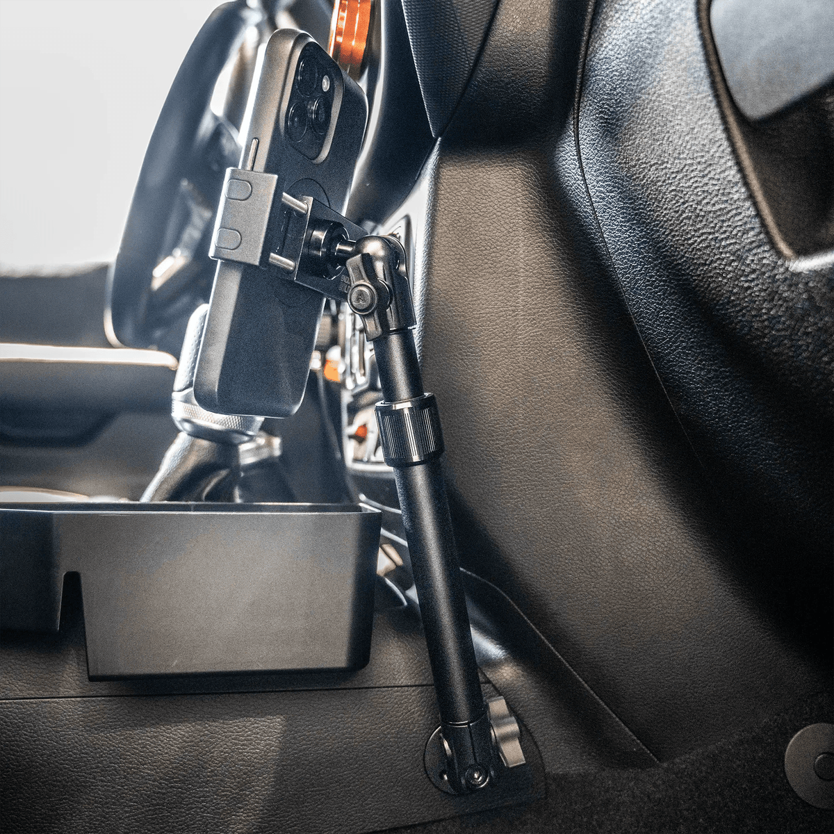 2018-2026 Jeep Wrangler JL/4xe & Gladiator JT LINK™ Console Screw Mount with Qi Wireless Charging Phone Holder & Customizable LED Accent Lighting | 9.5"- 13" Telescoping Arm - Xtrusion Overland