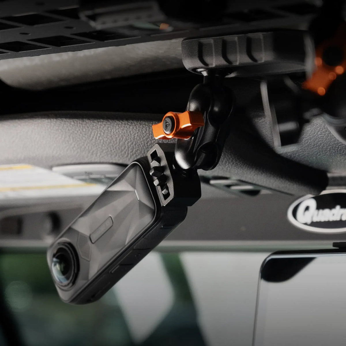 2018+ Jeep Wrangler JL, 2020+ Gladiator, and 2021+ Wrangler 4xe LINK™ Freedom Panel Mount With Qi2.2/MagSafe Charging & Cooling Phone Holder | 2" Arm - Xtrusion Overland