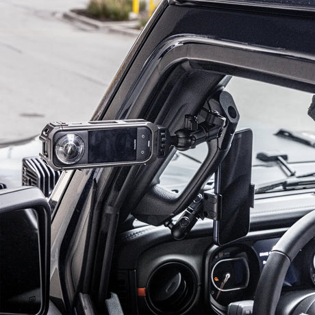 2024+ Jeep JL, Gladiator, and 4XE LINK™ Grab Handle Mount With Qi2.2/MagSafe Charging & Cooling Phone Holder | 3.5" Arm - Xtrusion Overland