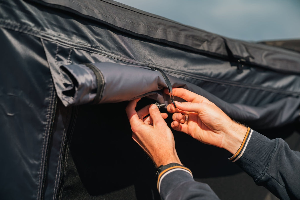 270 Degree Awning Walls - Xtrusion Overland
