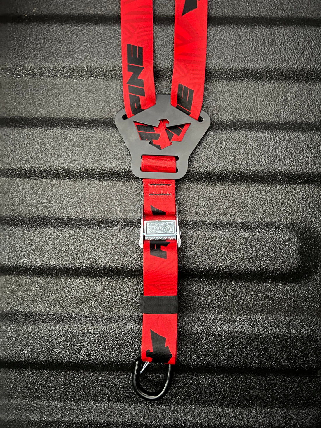 Dual Y Fuel Jug Strap- Red Dazzle