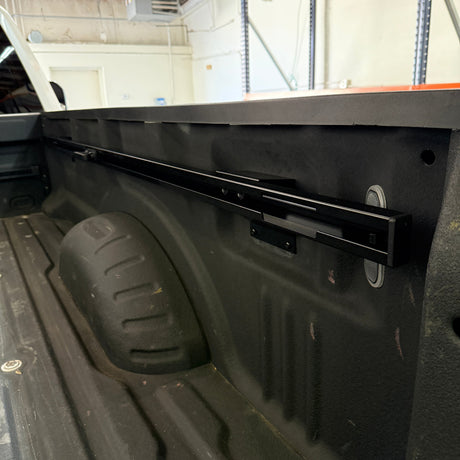 Integral Rails + Tie-down Cleats - Ford F150 & Raptor 2015+ (5.5' Bed Only)