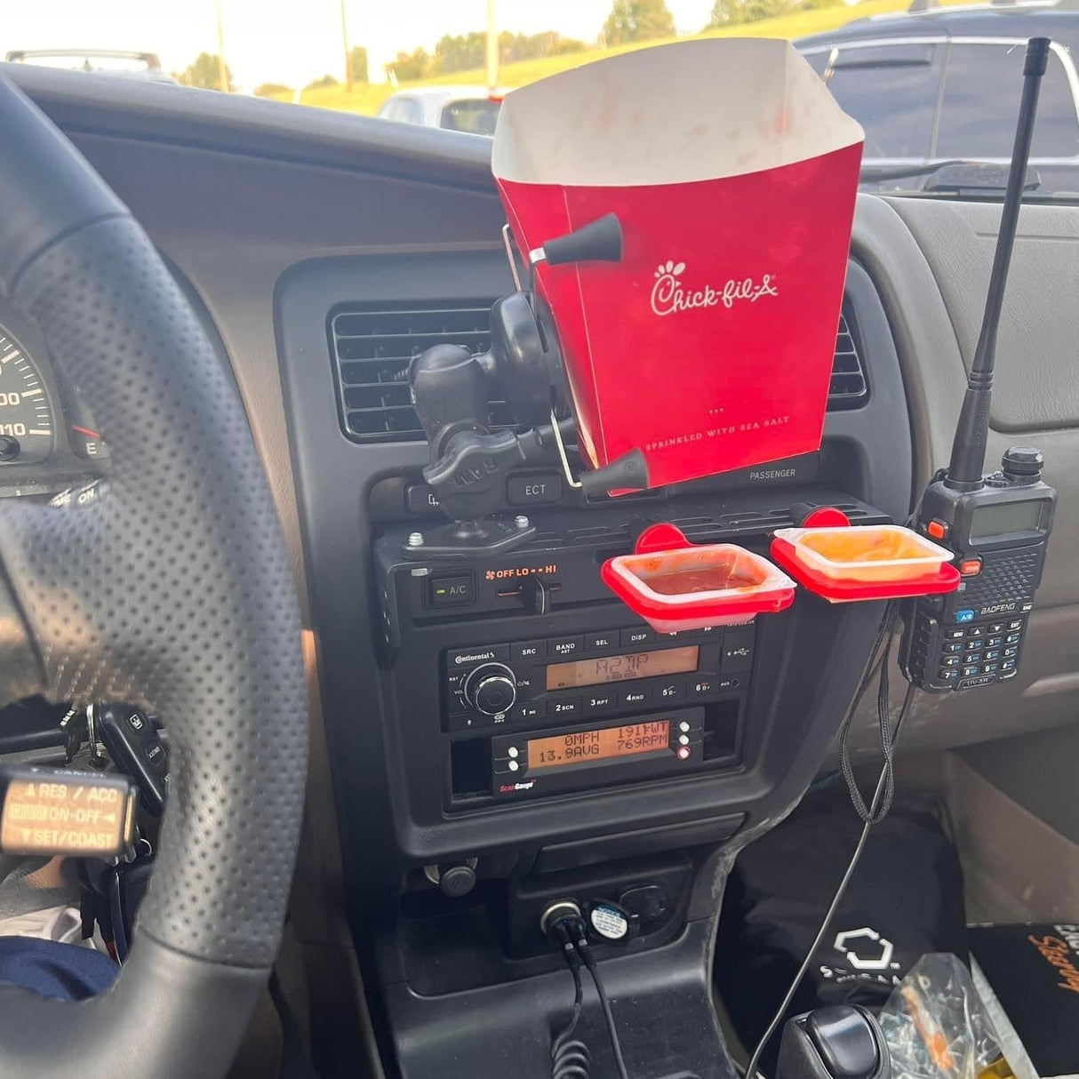 3rd Gen 4Runner Phone Dash Mount | Modular Accessory Mount (MAM) | (1996-2002) - Xtrusion Overland