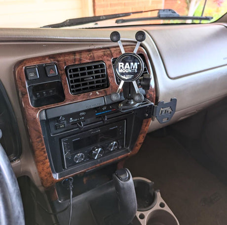 3rd Gen 4Runner Phone Dash Mount | Modular Accessory Mount (MAM) | (1996-2002) - Xtrusion Overland