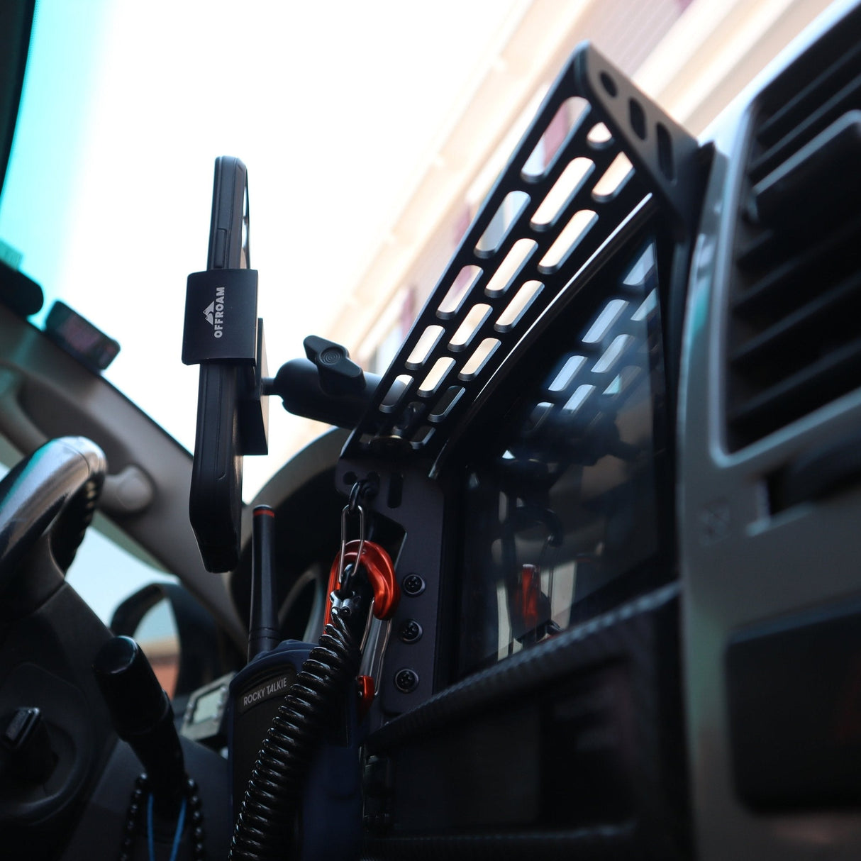 4th Gen 4Runner (03 - 09) Center Console Modular Accessory Dash Mount (MAM) - Xtrusion Overland