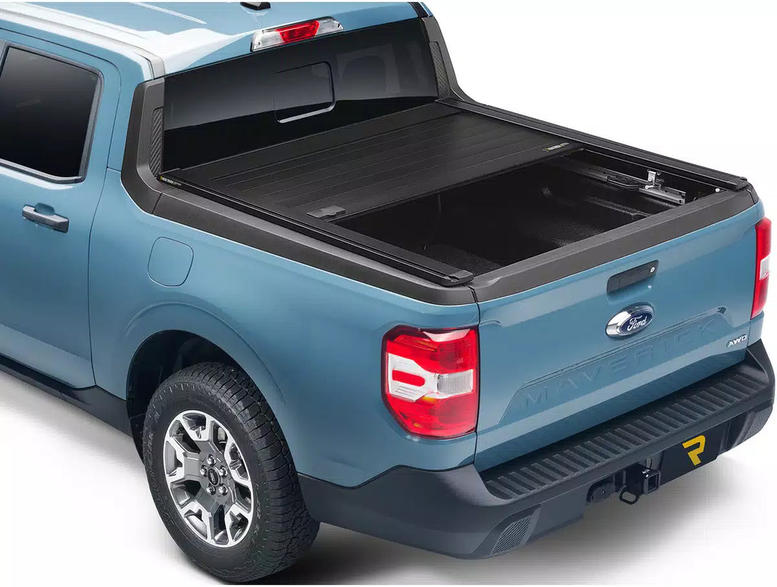 Retrax PRO XR Manual Retractable Tonneau Cover w/ T-Slot Rails