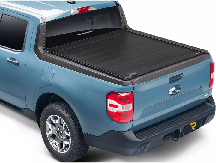 Retrax PRO XR Manual Retractable Tonneau Cover w/ T-Slot Rails