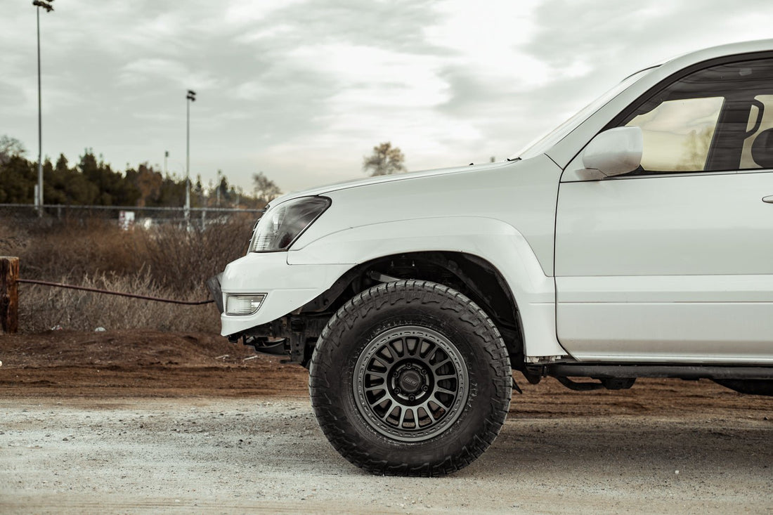 RR6-H 17x8.5 (6x5.5 | 6x139.7) Hybrid Beadlock | Lexus GX470