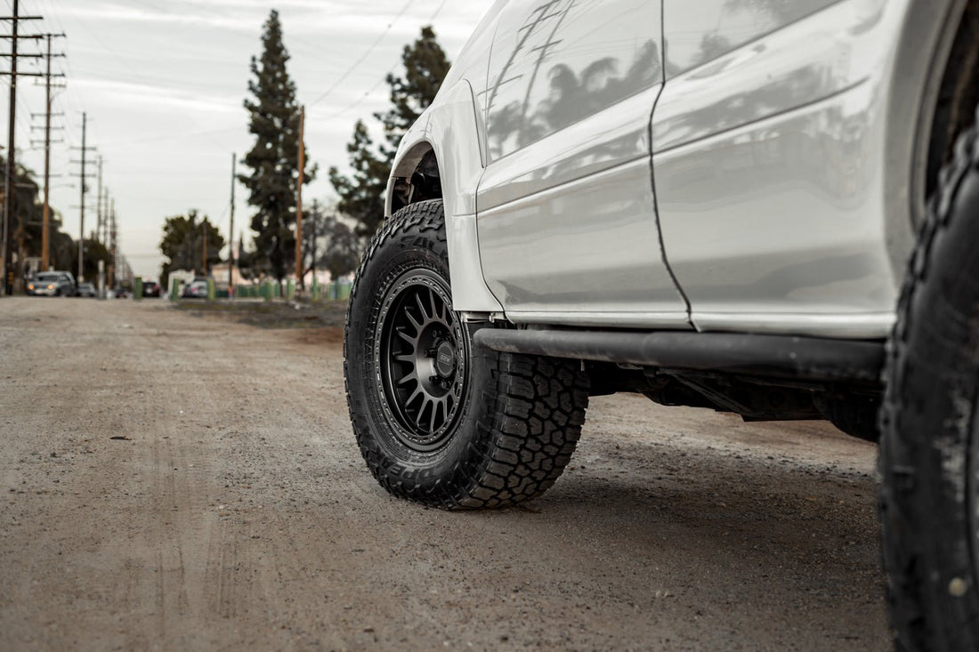 RR6-H 17x8.5 (6x5.5 | 6x139.7) Hybrid Beadlock | Lexus GX470