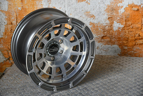 Badlander Gloss Gunmetal Machined (FORGED)