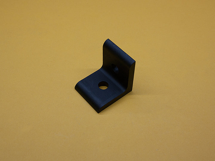 2 Hole Inside Corner Bracket – Black Anodized