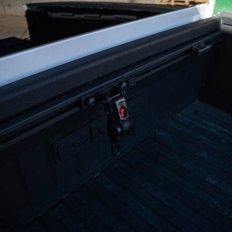Integral Bulkhead Rail - Chevrolet & GMC 1500 & HD