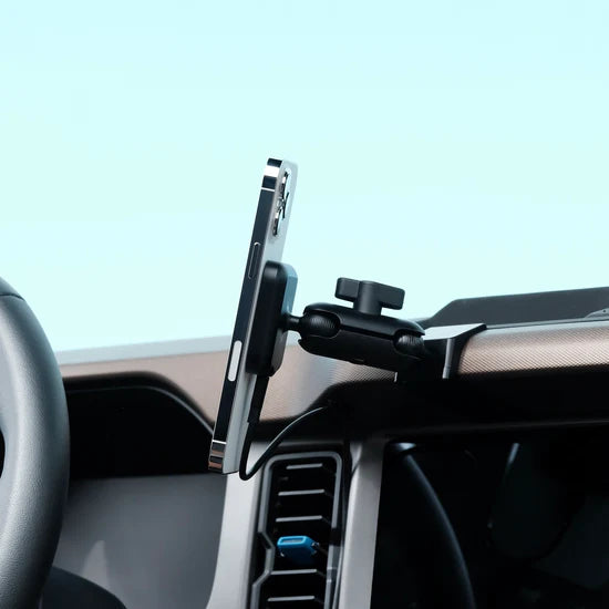 OFFROAM X PEAK DESIGN Ford Bronco (2021-2024) Magnetic Charging Phone Mount