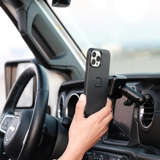 OFFROAM X PEAK DESIGN Jeep Wrangler JL | Gladiator JT (2018-2023) Airvent Magnetic Charging Phone Mount