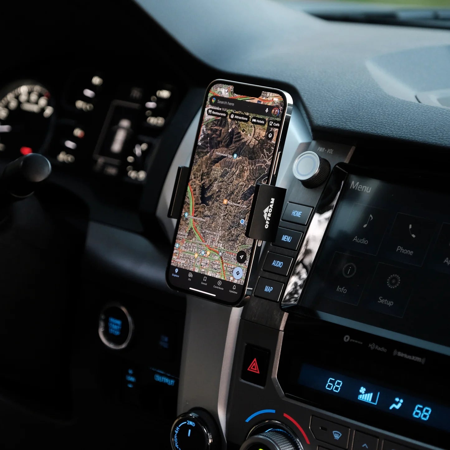 OFFROAM Toyota Tundra (2014-2021) Phone Mount