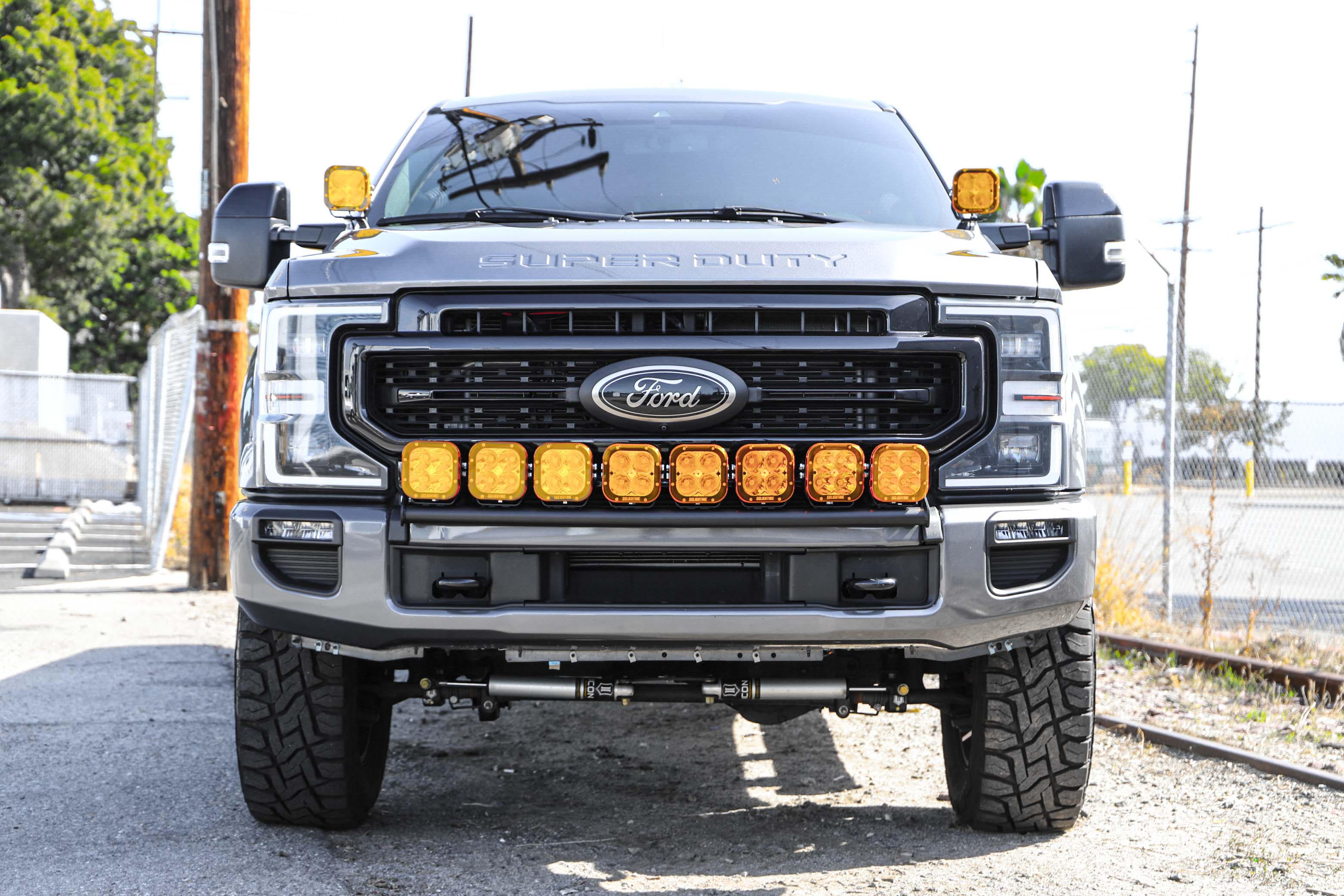 2011+ F250 / F350 Superduty 8 Light Bumper Mount Kit