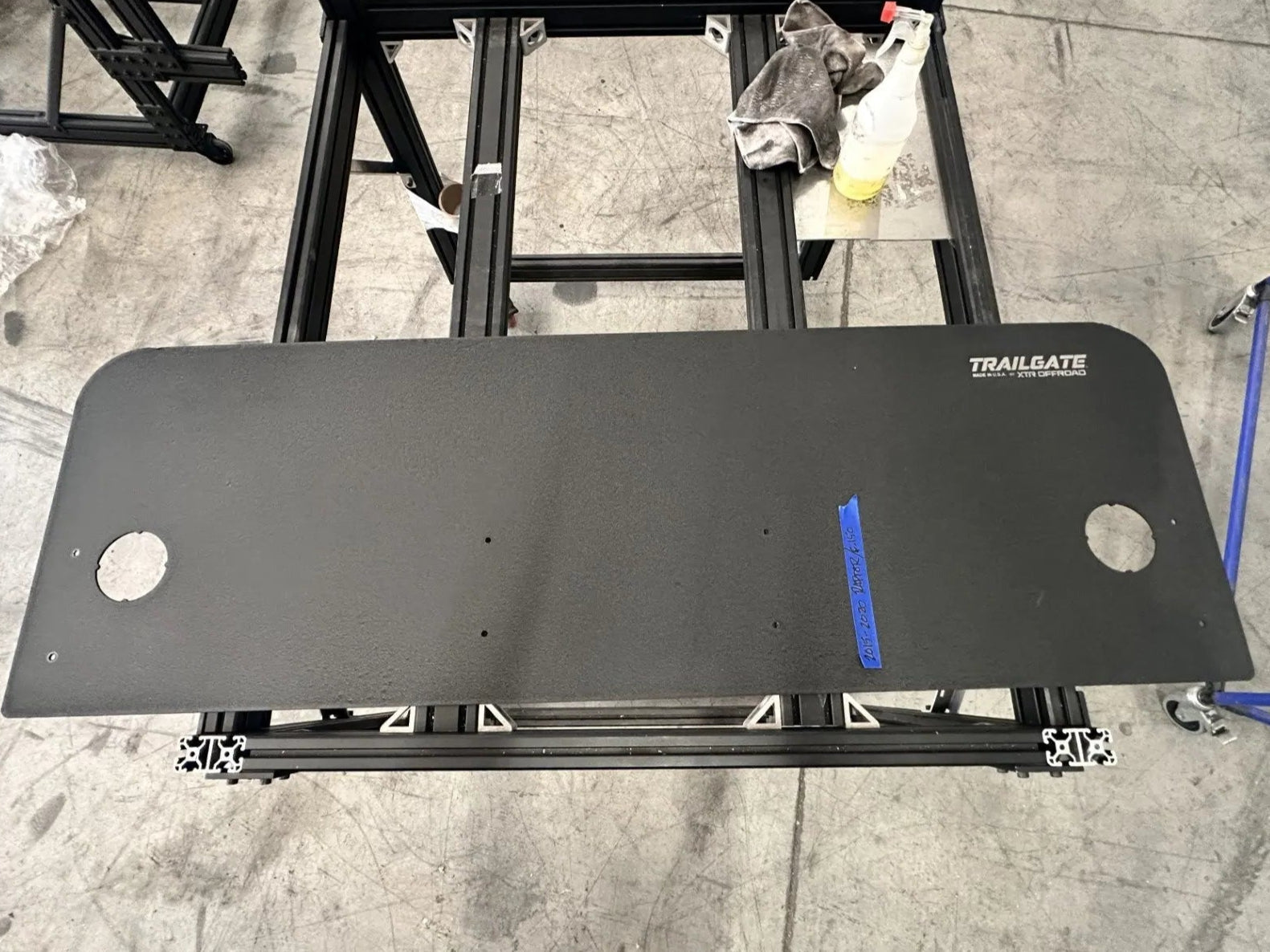 (BLEMISHED) TrailGate Panel for Ford F-150/Raptor (2015-2020)