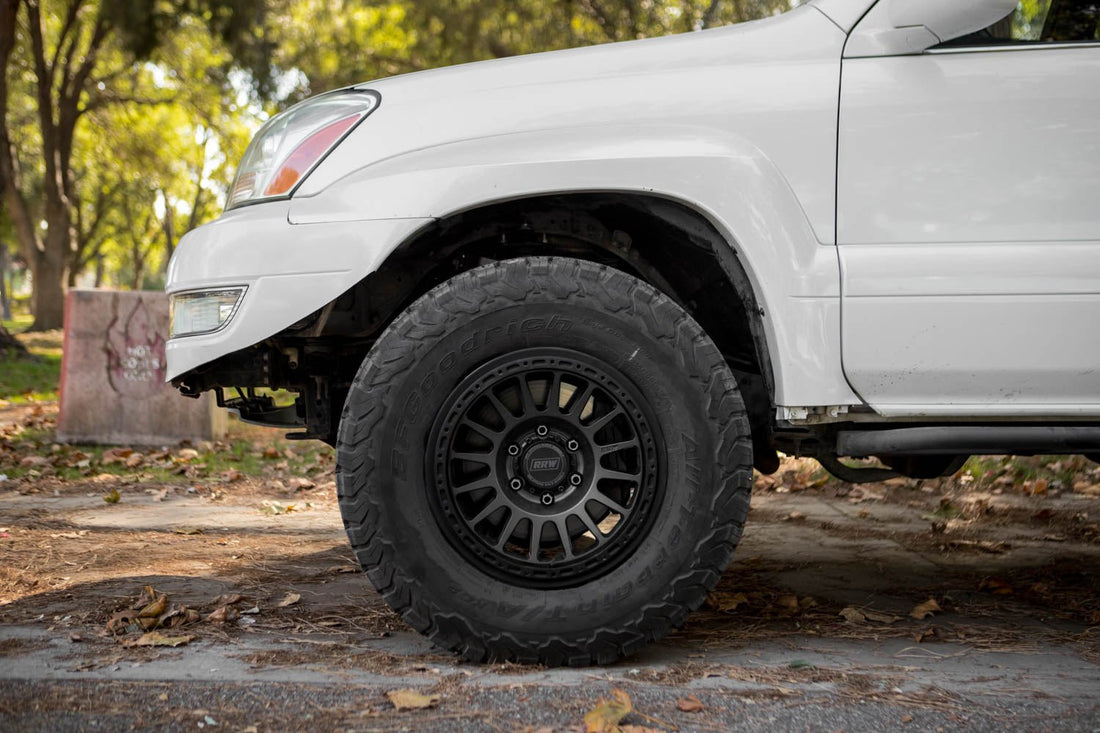 RR6-H 17x8.5 (6x5.5 | 6x139.7) Hybrid Beadlock | Lexus GX470