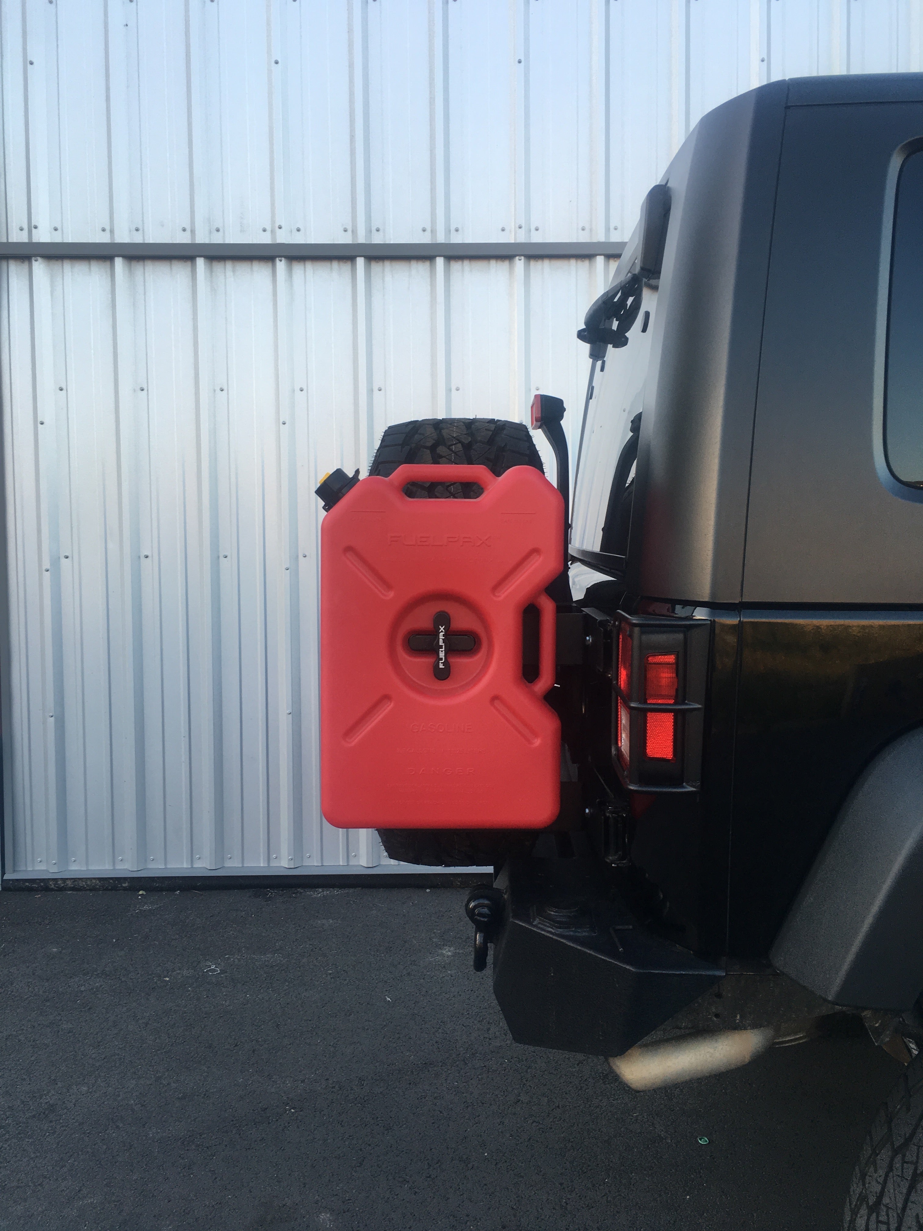 Jeep Jk Tailgate Mount