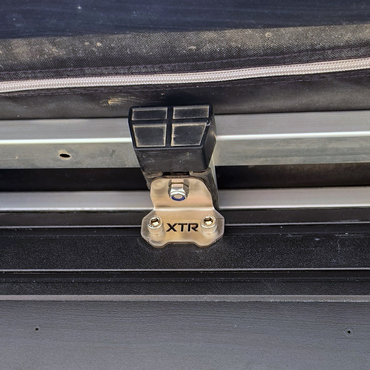 Stainless Rooftop Tent Brackets for XO.SKLTN Topper