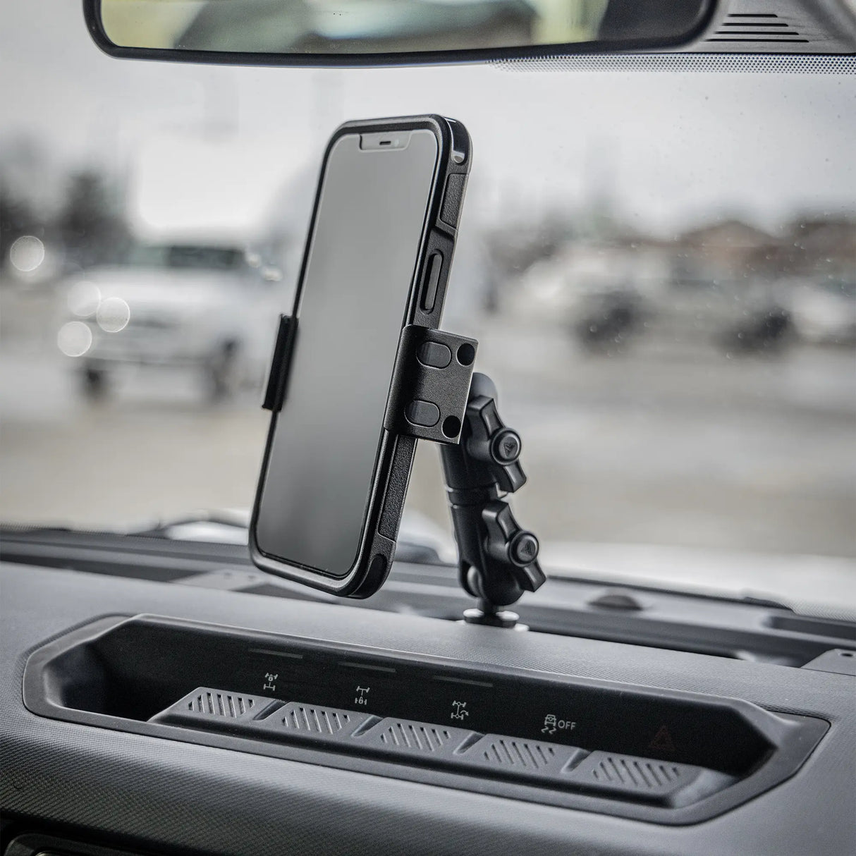 LINK™ Qi2.2/MagSafe Charging & Cooling Phone Mount | Accessory Ready Dash and Grab Handle Compatible | 2021+ Ford Bronco | 3.5" Arm