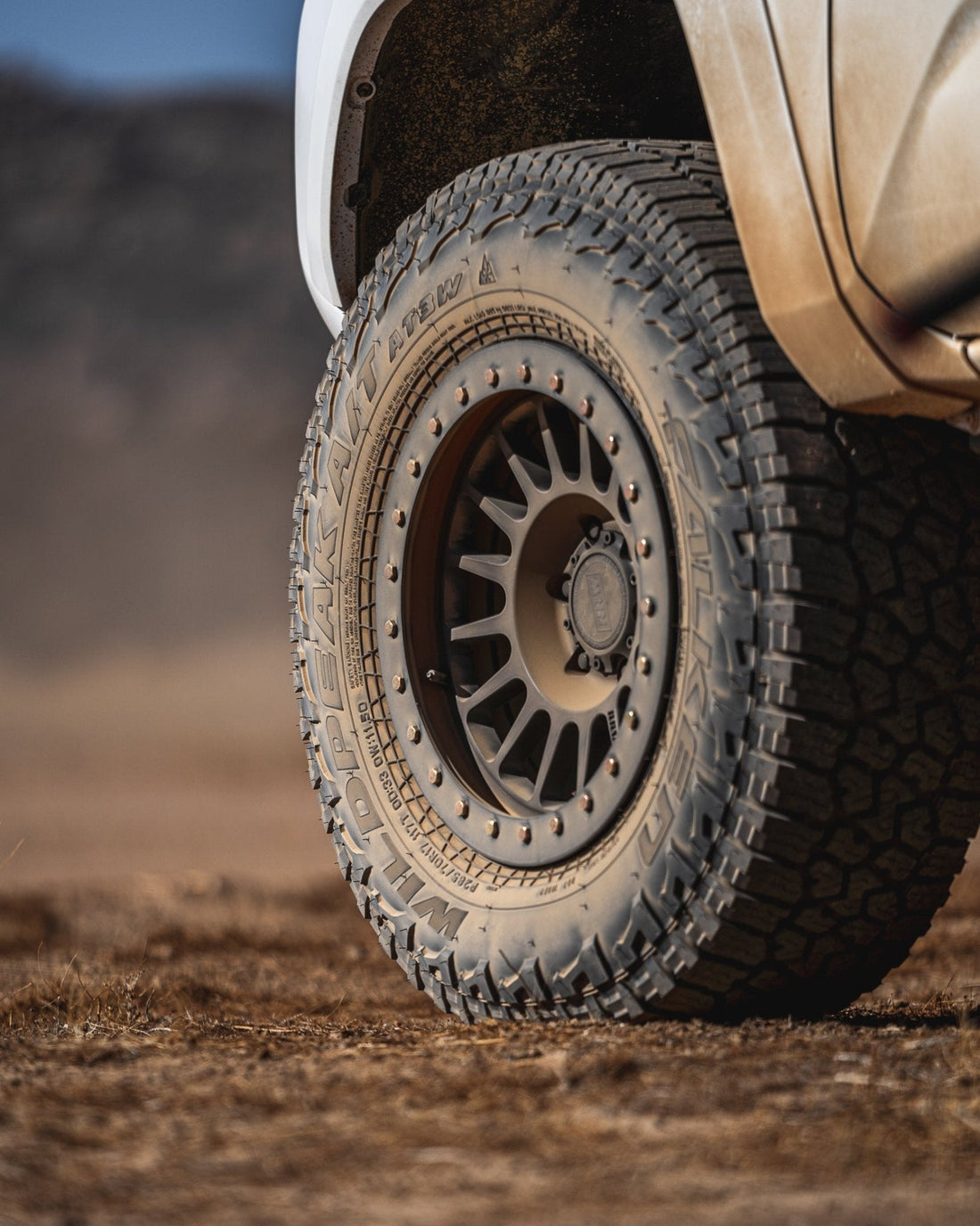 RR6-H 17x8.5 (6x5.5 | 6x139.7) Hybrid Beadlock | 2019+ Ford Ranger