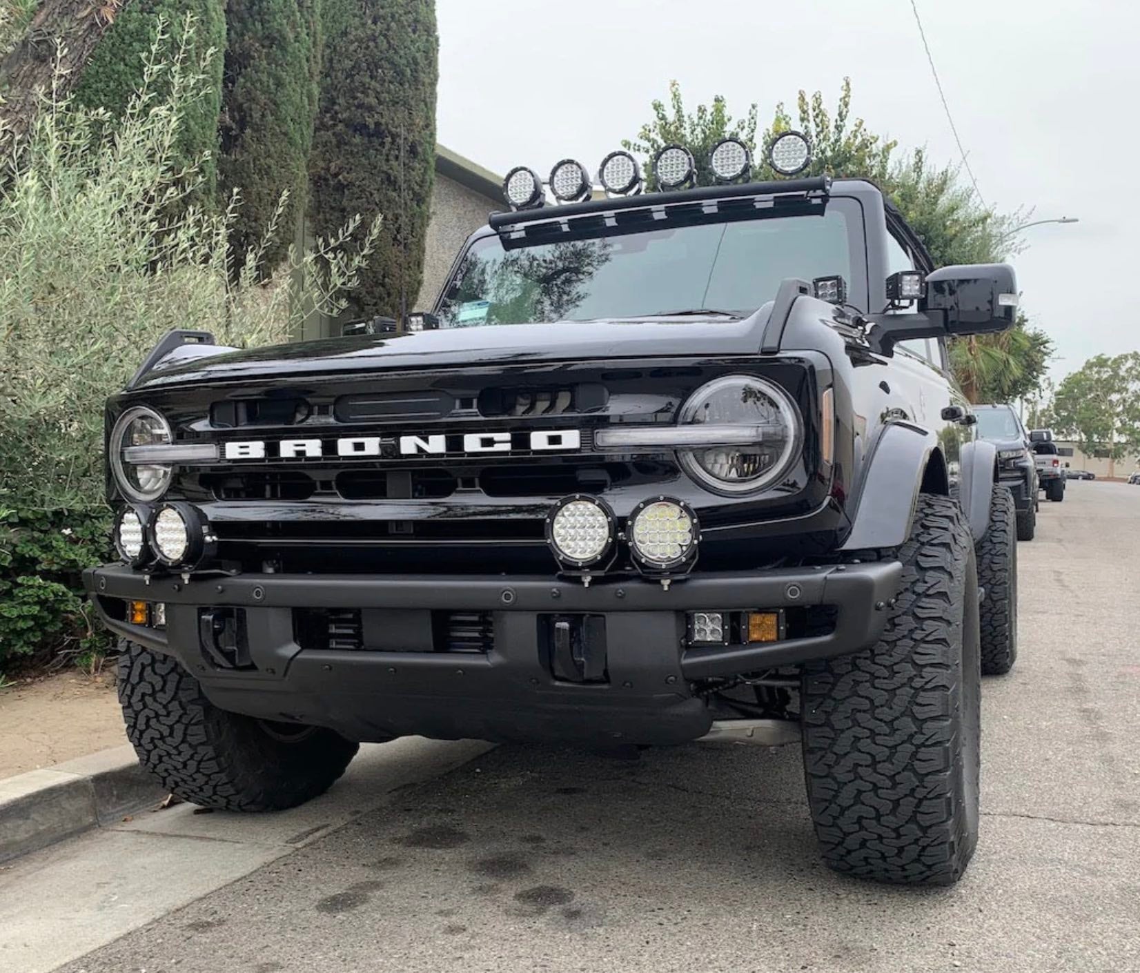 2021+ Ford Bronco Bumper Mount