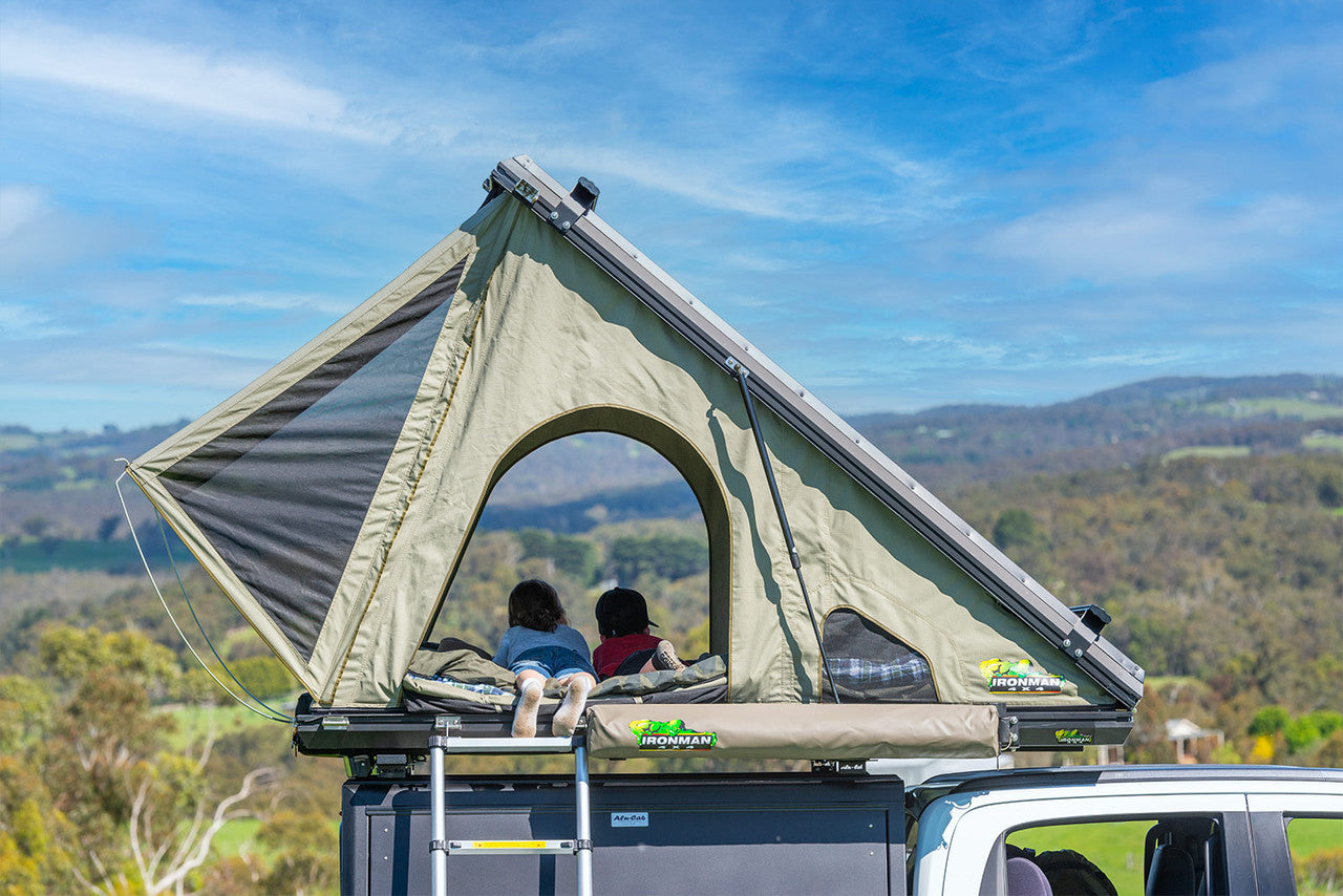 IRONMAN 4X4 SWIFT 1400 HARD SHELL ROOFTOP TENT