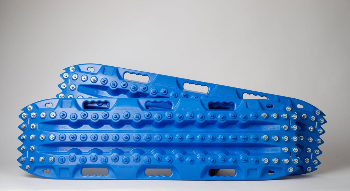 ActionTrax Metal Teeth Recovery Boards Blue (Pair) - Extreme Traction Mats - Xtrusion Overland
