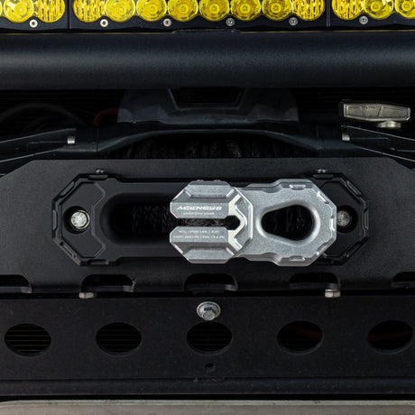 Agency 6 Billet Winch Shackle - Xtrusion Overland