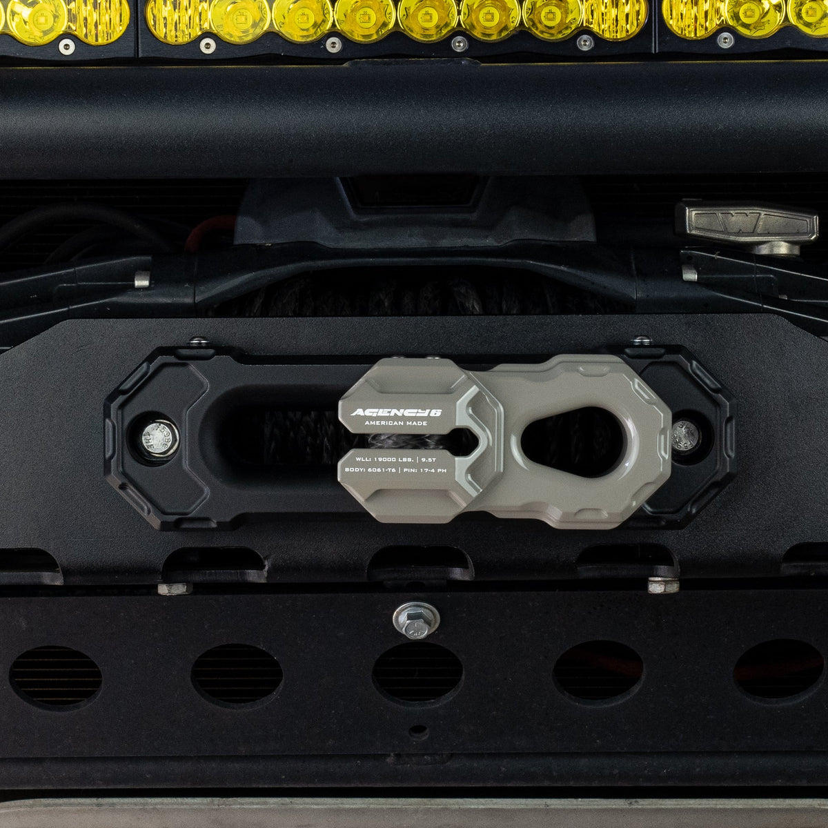 Agency 6 Billet Winch Shackle - Xtrusion Overland