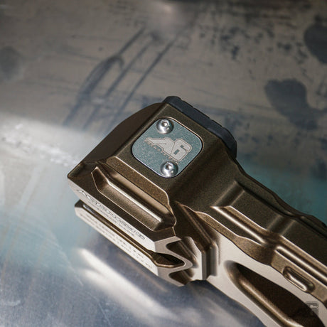 Agency 6 Billet Winch Shackle - Xtrusion Overland
