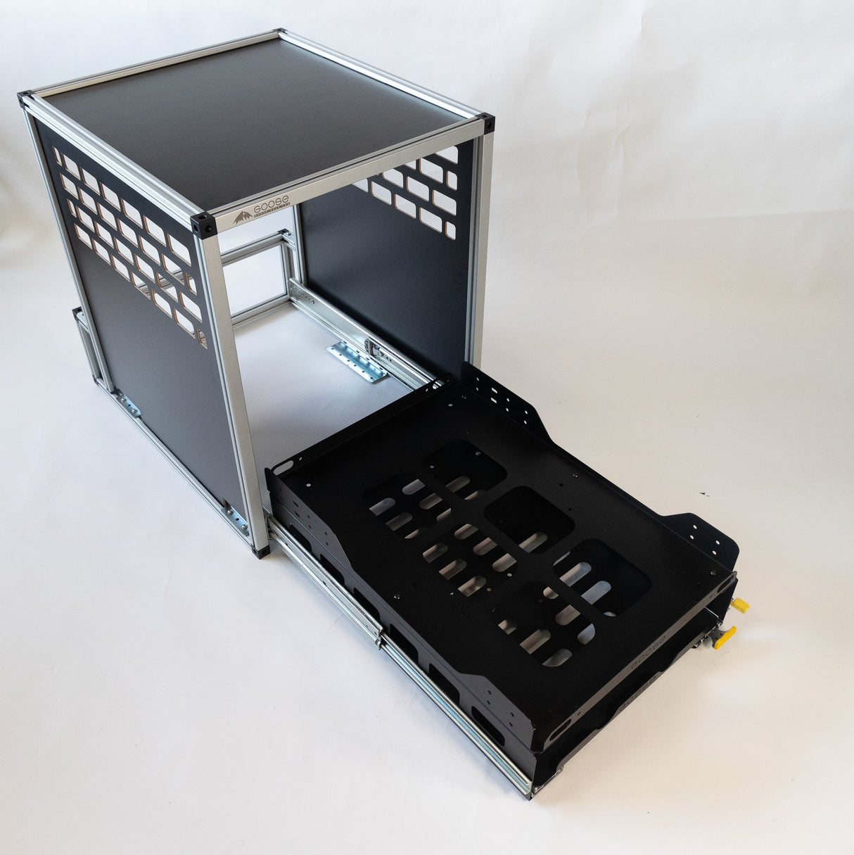 CampKitchen 2.51 - 25" Deep Module - Xtrusion Overland