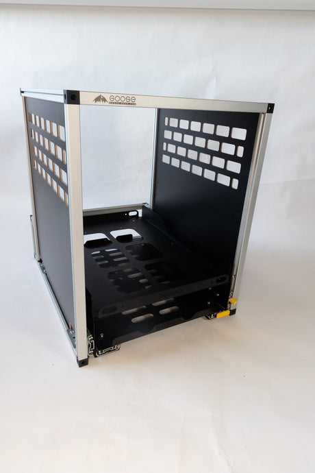 CampKitchen 2.51 - 25" Deep Module - Xtrusion Overland