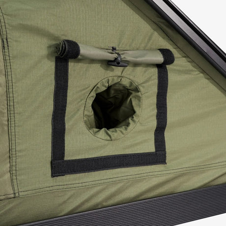 Carbonlite Rooftop Tent - Xtrusion Overland