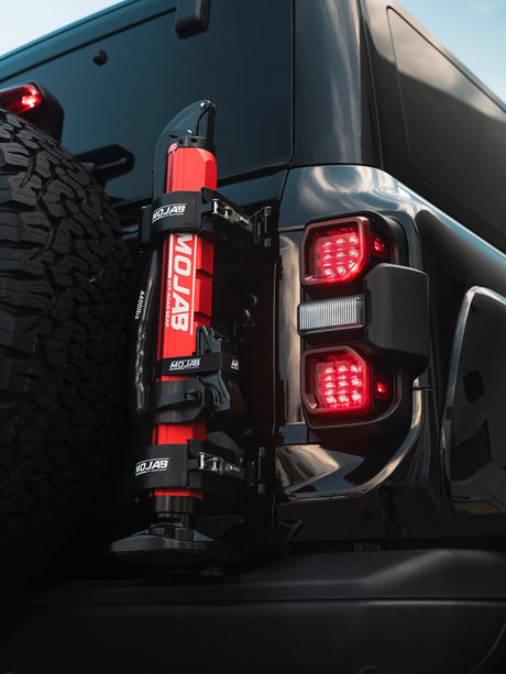 CarbonPro Compact Hydraulic Jack with Mounting Clamps MLH 40'' - Xtrusion Overland
