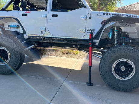 CarbonPro Hydraulic Jack with Mounting Clamps MLH 48'' - Xtrusion Overland