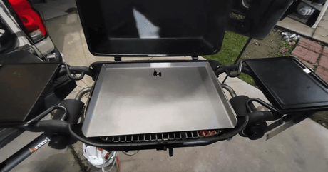 Cast Iron Flat Top Griddle - Xtrusion Overland