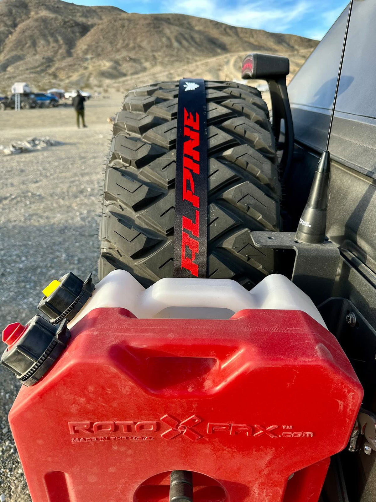Clearance RECON Tire Belt - Xtrusion Overland