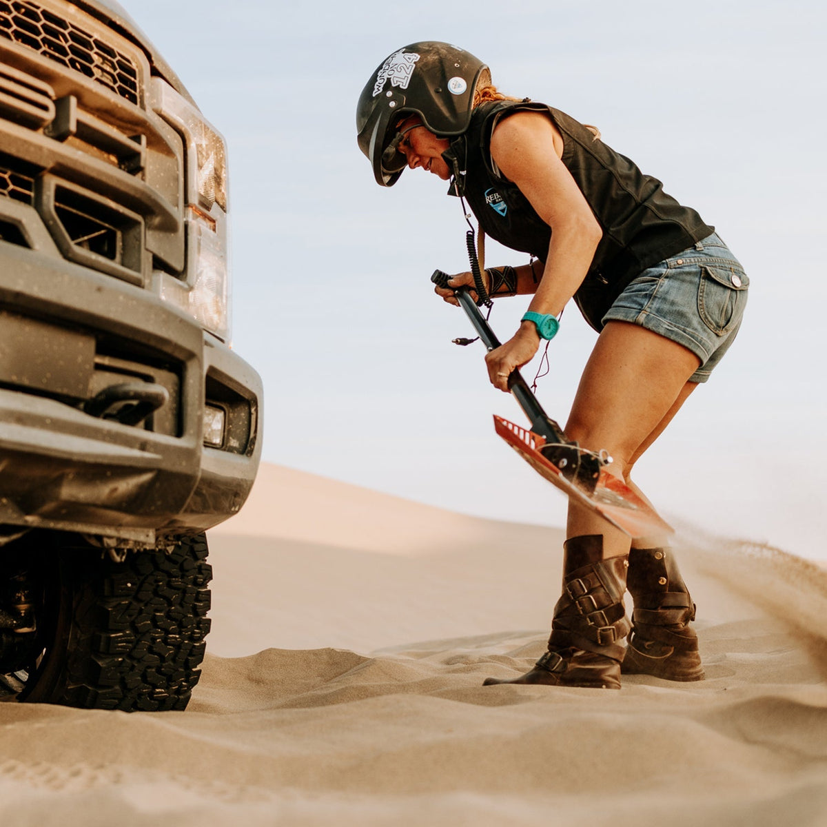 DMOS Delta Pro Shovel - Xtrusion Overland