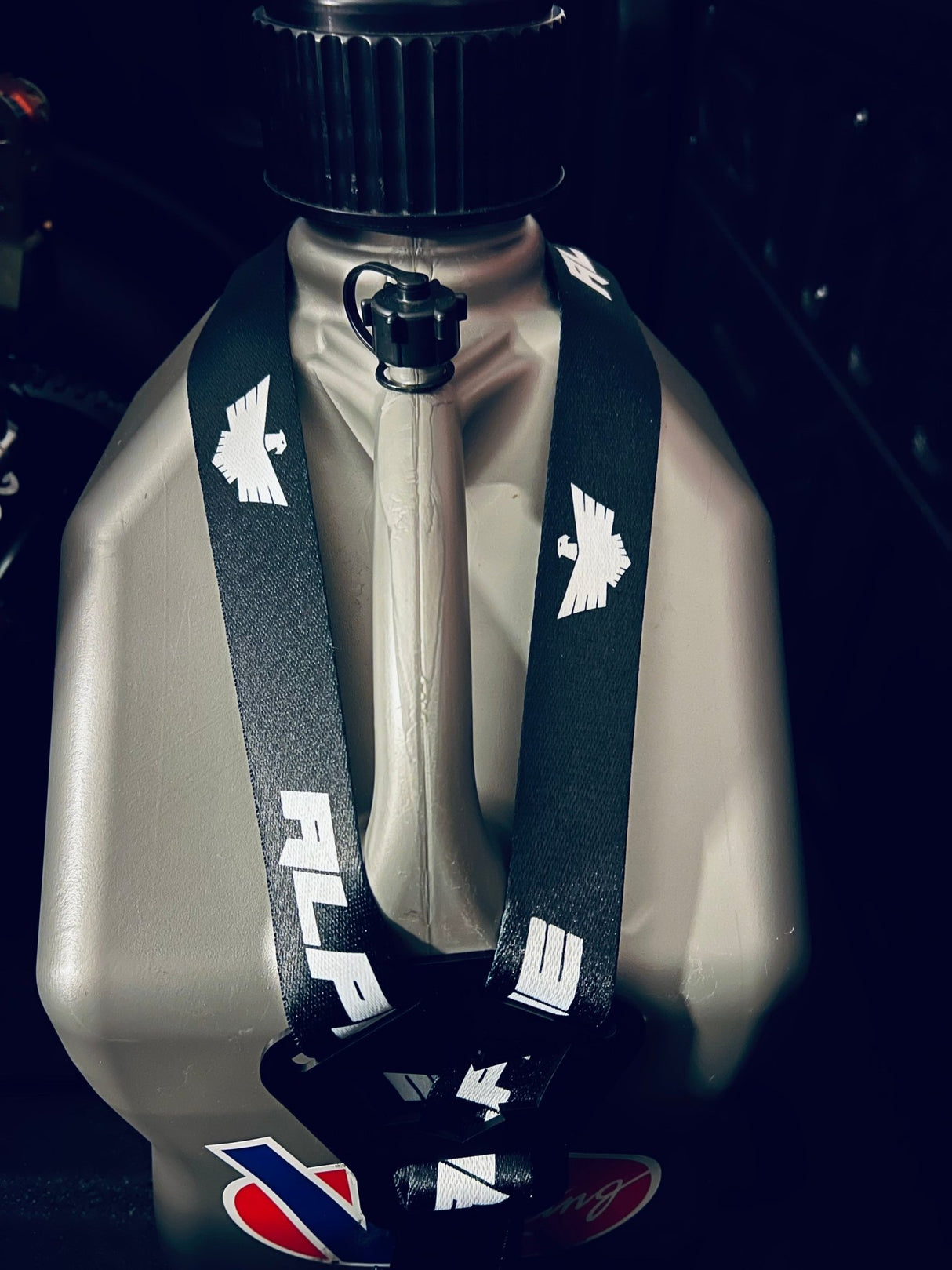Dual Y Fuel Jug Strap - Trooper - Xtrusion Overland