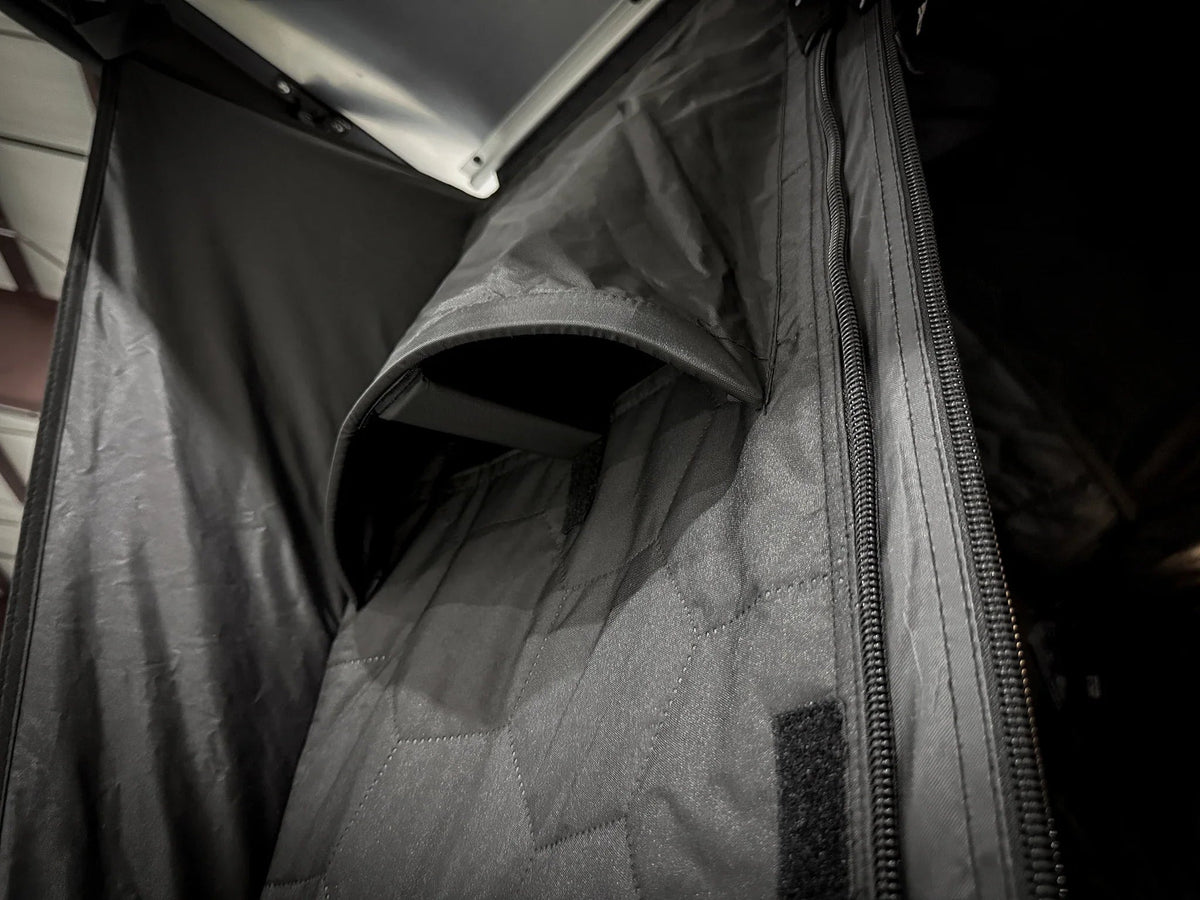 Evolution XL - Rooftop Tent - Xtrusion Overland