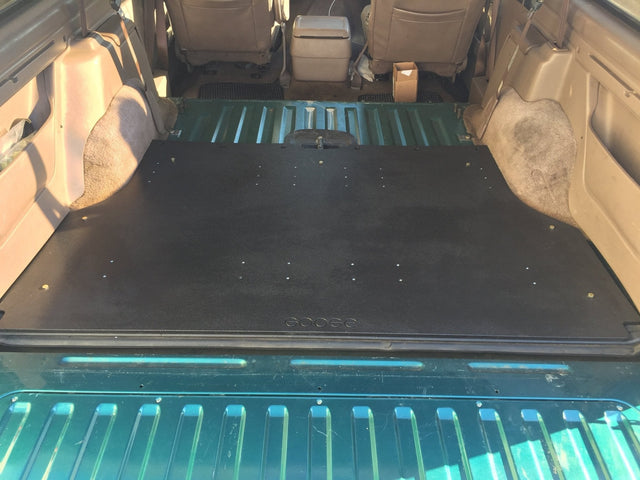 Ford Bronco 1992 - 1996 5th Gen. - Rear Plate System - Xtrusion Overland