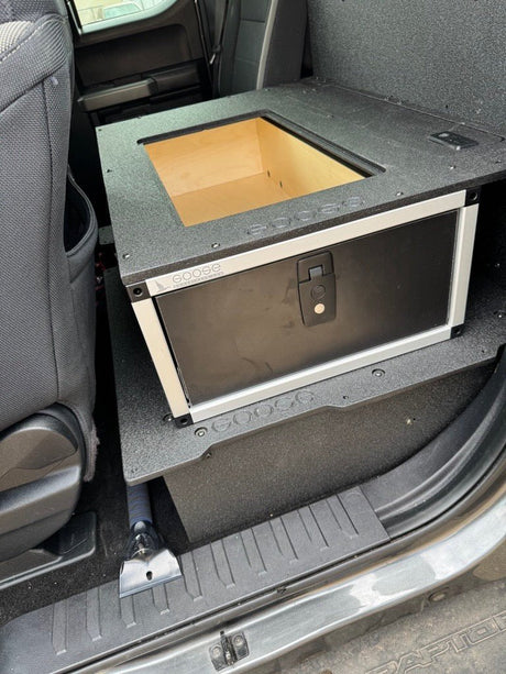 Ford - F250 - F550 - 2017 - Present - 4th - 5th Gen - Super Cab - without the center mounted B&O Subwoofer - Explore Series - Single Drawer Module - With Fitted Top Plate - Xtrusion Overland