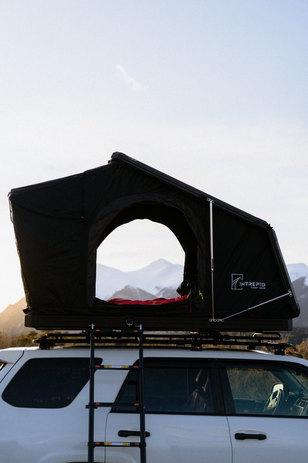 Geo SOLO Rooftop Tent - Xtrusion Overland