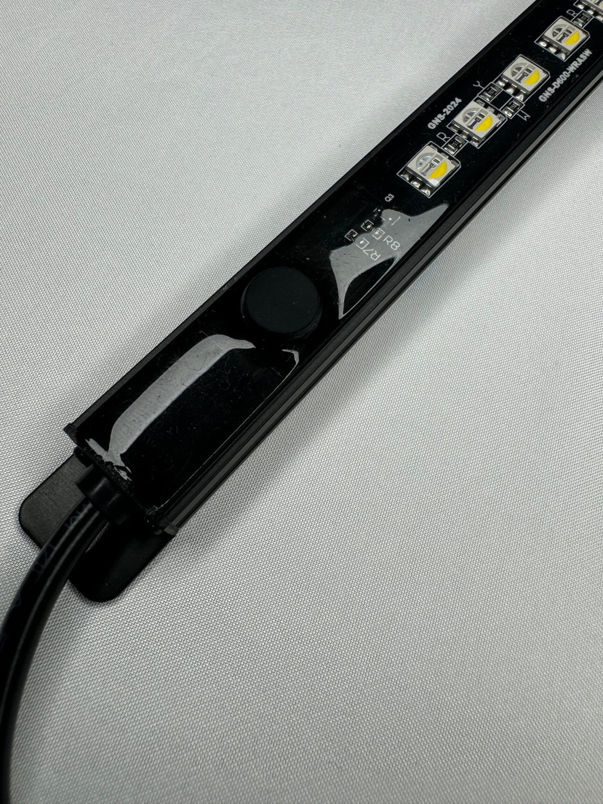 GoFluxx 12in Tri-Color (White/Red/Amber) Dimming LED Strip - Xtrusion Overland