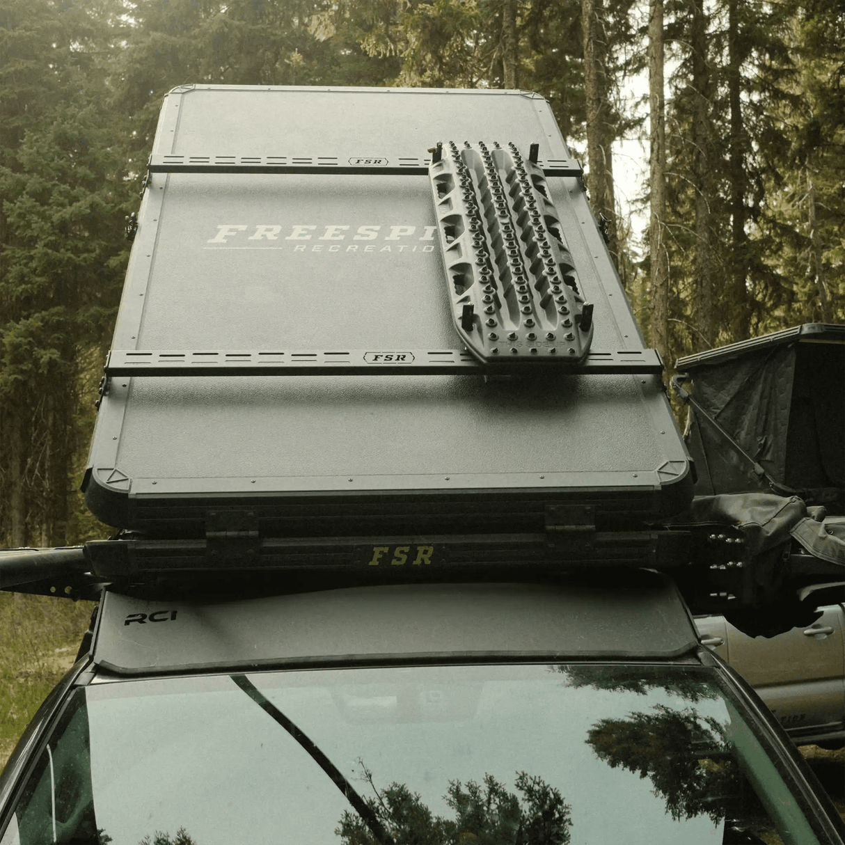 Hard Shell Series - Crossbar Kits - Xtrusion Overland