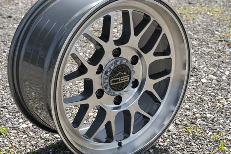 Overland Sector Hyperdrive Flow Formed 17x8.5 +25 5x108/5x114.3 73.1mm Gloss Gun Metal/Machined Face