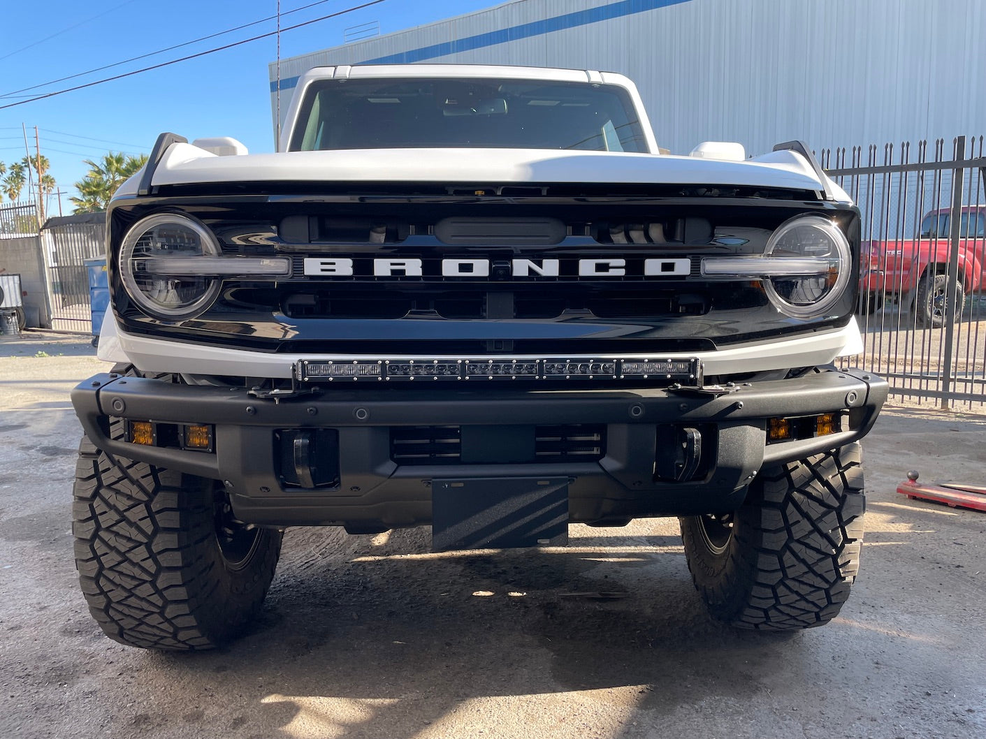 2021+ Ford Bronco 30” Single Row LED Bar Bumper Mount