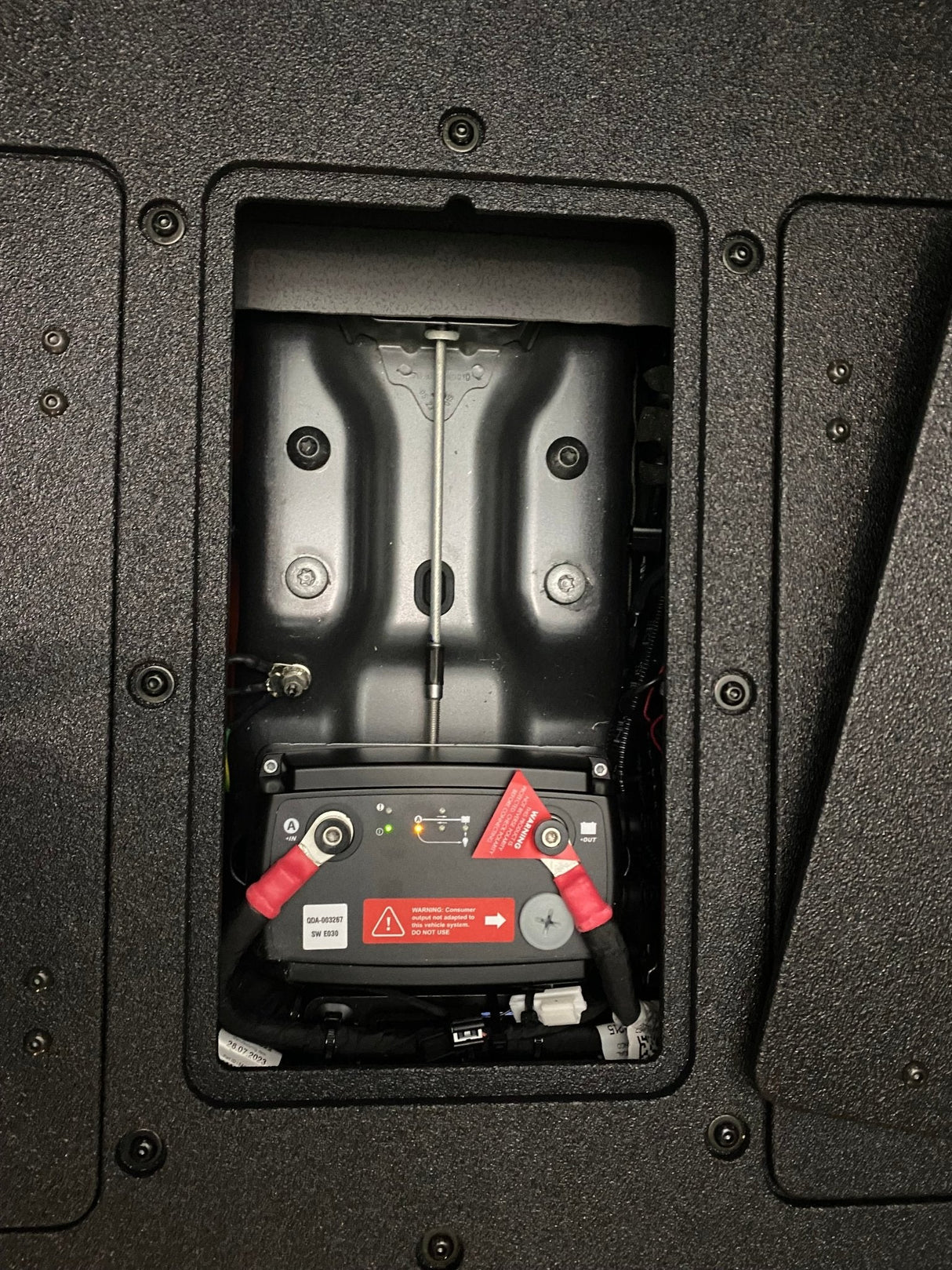 Ineos - Grenadier - 2024 - Present - 1st Gen - Explore Series - Second Row Seat Delete Plate System - Xtrusion Overland